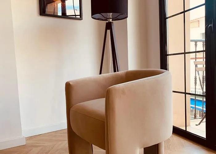 Calma Manila Διαμέρισμα *